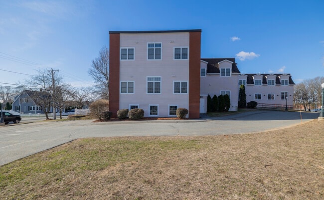 46 Ashford St in Methuen, MA - Building Photo - Building Photo