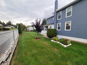 21 Cook St in Plains, PA - Building Photo - Building Photo