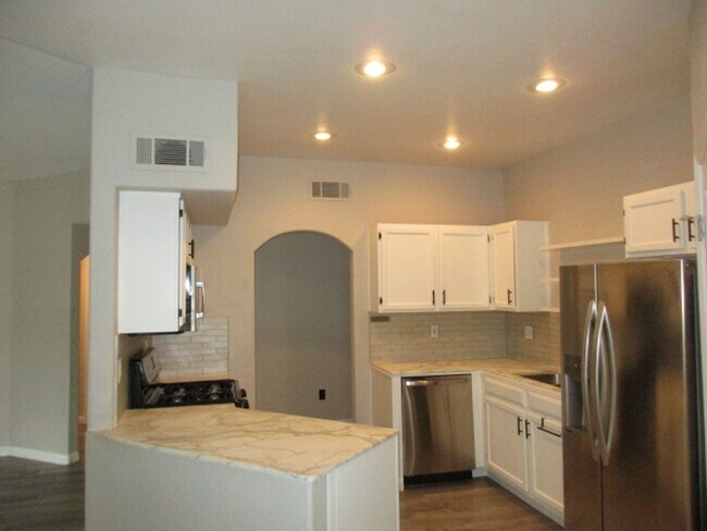 9000 Las Vegas Blvd in Las Vegas, NV - Building Photo - Building Photo