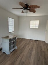 161 Alexander Dr in Tow, TX - Building Photo - Building Photo