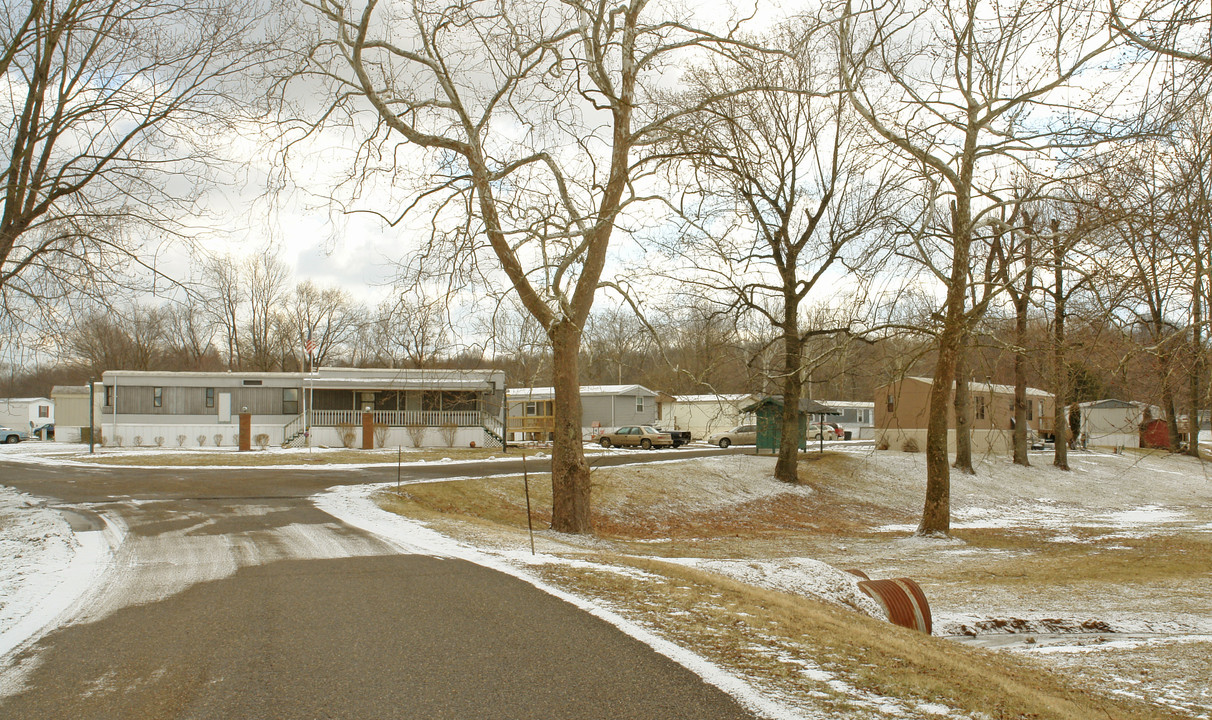 Hillsbora Mobile Home Park in Marietta, OH - Building Photo