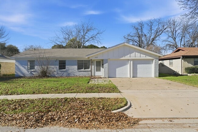 property at 2721 Ash Park Dr