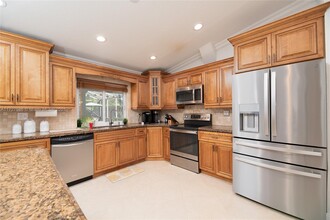 8411 NW 20th Pl in Coral Springs, FL - Foto de edificio - Building Photo