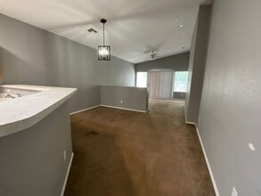 951 S Tucana Ln in Gilbert, AZ - Building Photo - Building Photo