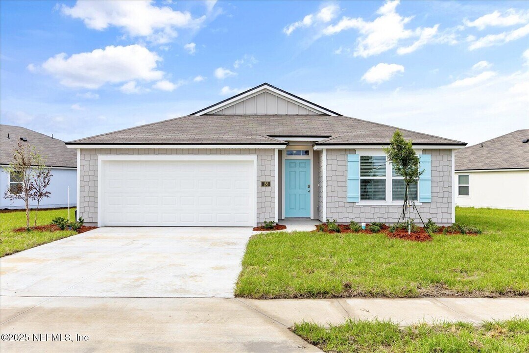 158 Albacete Rd in St. Augustine, FL - Building Photo