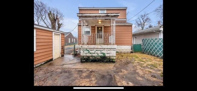 property at 925 Cherry St