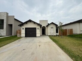 3510 Pascual De Leon in Laredo, TX - Building Photo