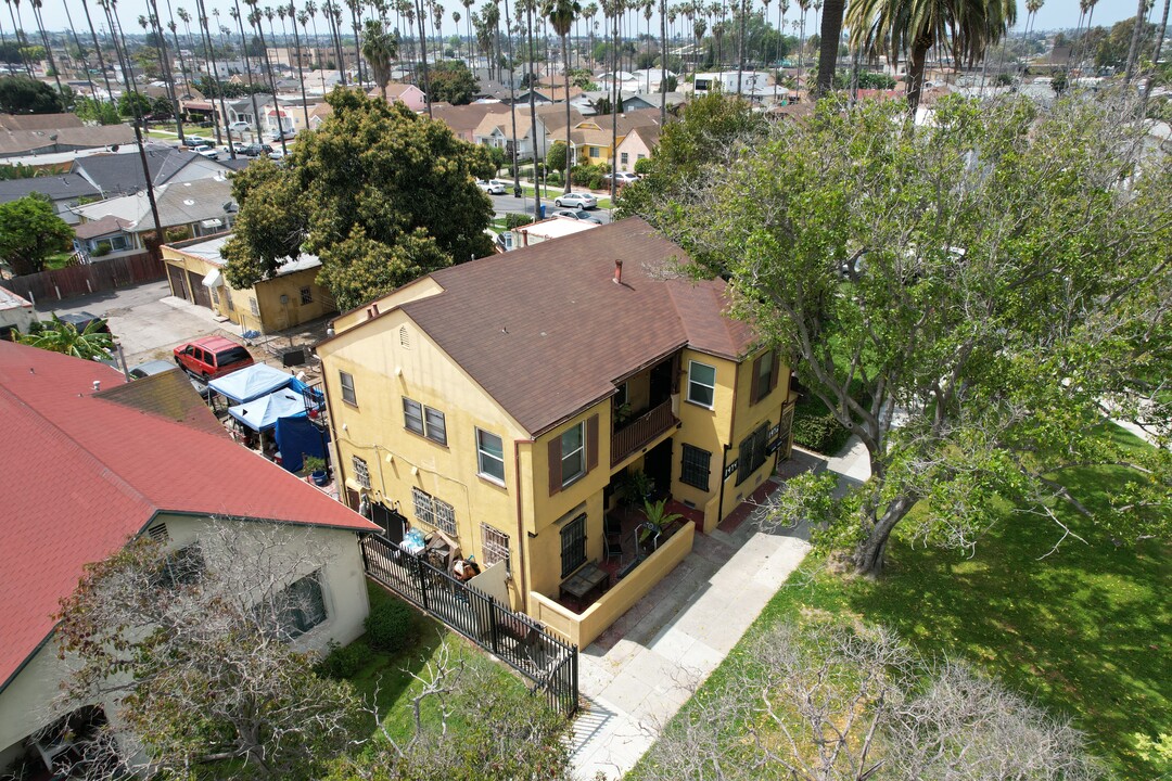 1974 Concordia Walk in Los Angeles, CA - Building Photo