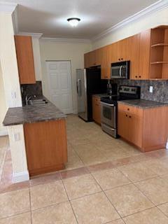 3557 Forest Hill Blvd in Palm Springs, FL - Building Photo - Building Photo
