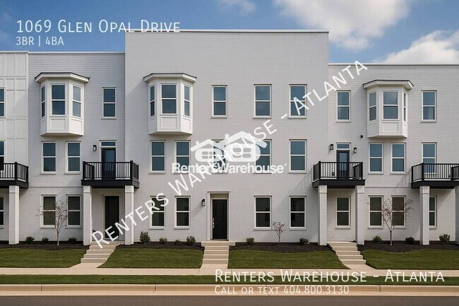 1069 Glen Opal Dr in Decatur, GA - Building Photo - Building Photo