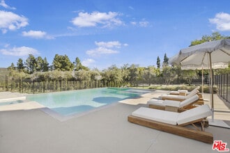 1754 Lechusa Rd in Malibu, CA - Building Photo - Building Photo