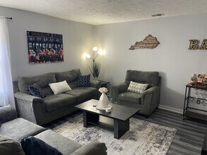 123 Montmullin St in Lexington, KY - Building Photo - Building Photo