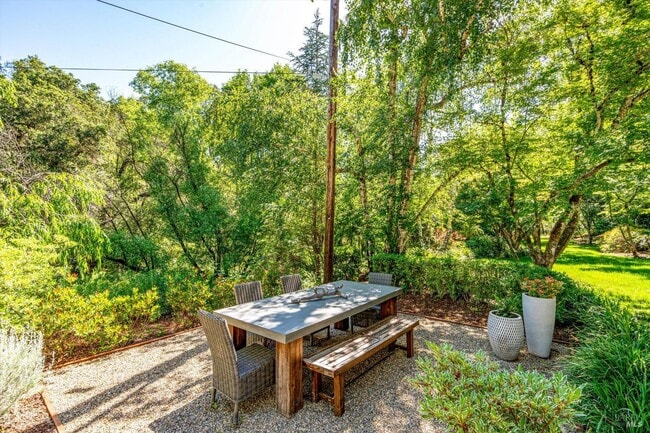 850 Conn Valley Rd in St Helena, CA - Building Photo - Building Photo