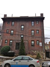 31 Coligni Ave in New Rochelle, NY - Building Photo - Building Photo