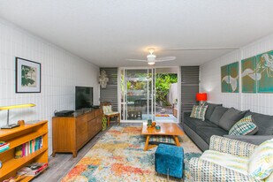 68-055 Akule St in Waialua, HI - Building Photo