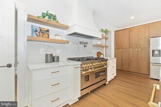 1199 Hoods Mill Rd in Cooksville, MD - Building Photo - Building Photo