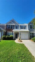 2503 Timbercreek Cir in Roswell, GA - Building Photo