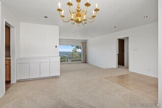 6371 Dwane Ave in San Diego, CA - Building Photo - Building Photo