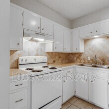 5352 Wonder Dr in Fort Worth, TX - Building Photo - Building Photo