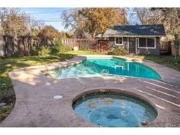 property at 1708 Magnolia Ave