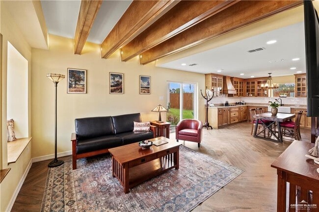 10 Karen Dr in Alton, TX - Building Photo - Building Photo