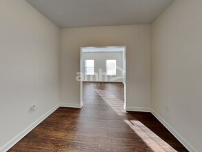 6116 Firethorne Ln in Concord, NC - Foto de edificio - Building Photo