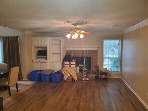 4201 Murwick Dr in Arlington, TX - Building Photo - Building Photo