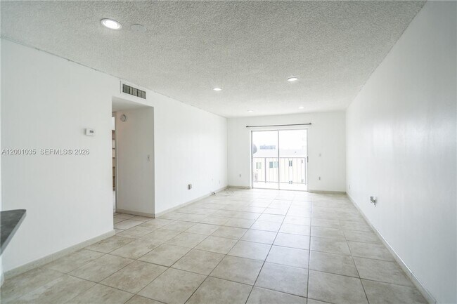 7150 Indian Creek Dr in Miami, FL - Building Photo - Building Photo