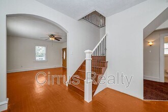 448 Chapel St in Hampton, VA - Foto de edificio - Building Photo