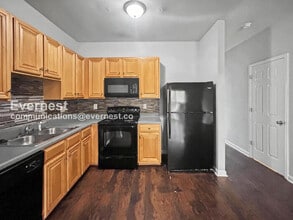 585 McWilliams Rd SE in Atlanta, GA - Building Photo - Building Photo