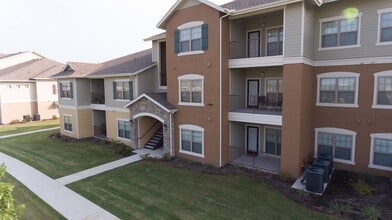 The Royse at Parker Boulevard Apartments in Royse City, TX - Foto de edificio - Building Photo