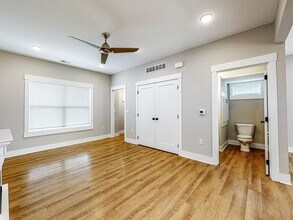 317 Washington Ave in Ames, IA - Building Photo - Building Photo