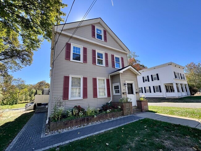 57 Salem St in Reading, MA - Building Photo - Building Photo