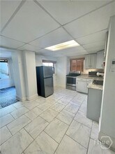 312 E Huntingdon St in Savannah, GA - Building Photo - Building Photo