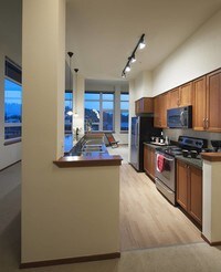 Building Photo - Island Square Apartamentos in Mercer Island, Washington