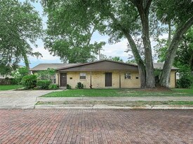 1213 Hartsell Ave in Lakeland, FL - Building Photo