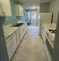 805 Ortiz Dr SE in Albuquerque, NM - Building Photo