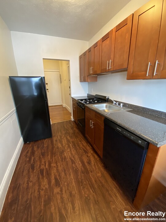 122 Washington St, Unit 57 in Boston, MA - Building Photo