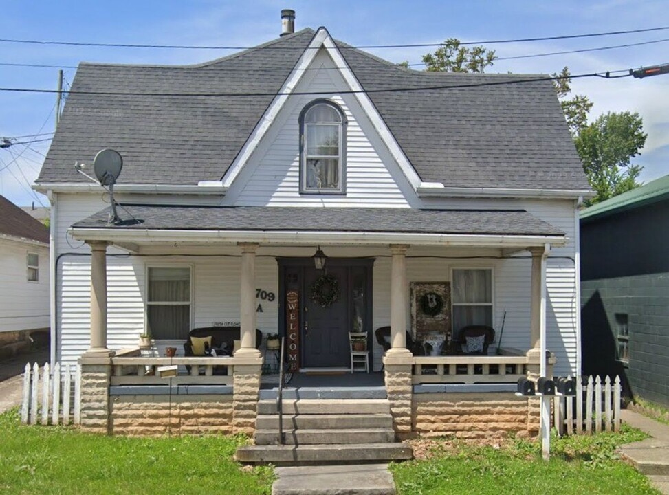 1709 K St in Bedford, IN - Building Photo