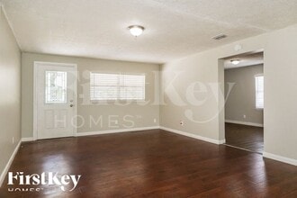 307 Sonora Dr in Orange Park, FL - Foto de edificio - Building Photo