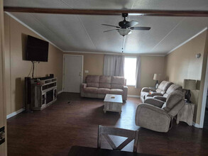 880 Stone Stewart Rd in Hull, GA - Building Photo - Building Photo