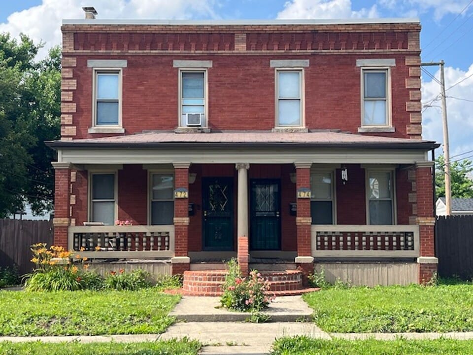 472-474 E Gates St in Columbus, OH - Building Photo