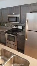 555 Michigan St NE in Grand Rapids, MI - Building Photo - Building Photo