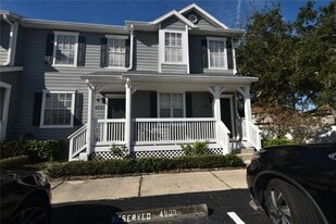 4901 Elizabeth Anne Cir in Tampa, FL - Building Photo