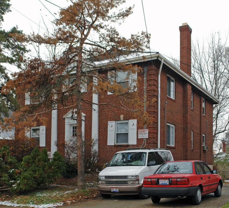 3849 Delmar Ave in Cincinnati, OH - Building Photo