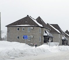 4146-4158 Sylvestre in Laval, QC - Building Photo