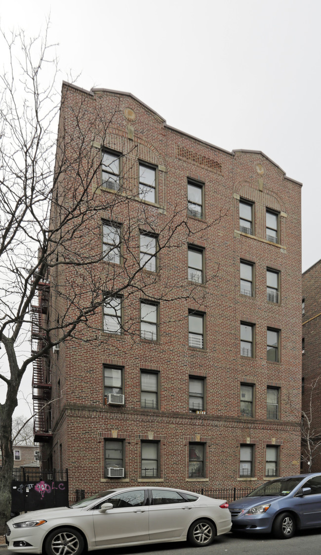 3520 94th St in Jackson Heights, NY - Building Photo - Building Photo