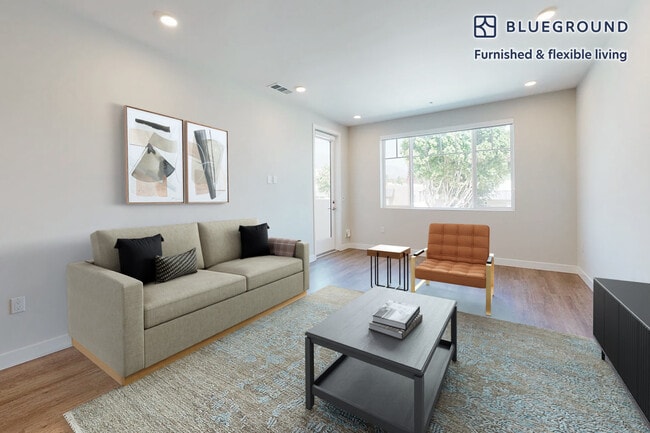 property at 825 S Myrtle Ave
