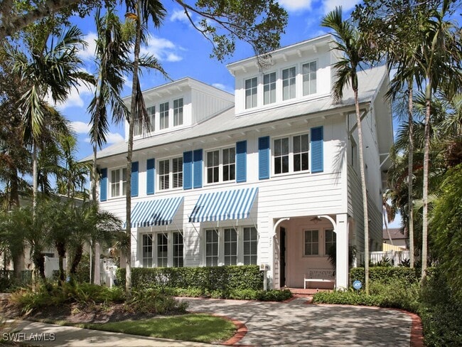 477 3rd Ave S in Naples, FL - Building Photo - Building Photo