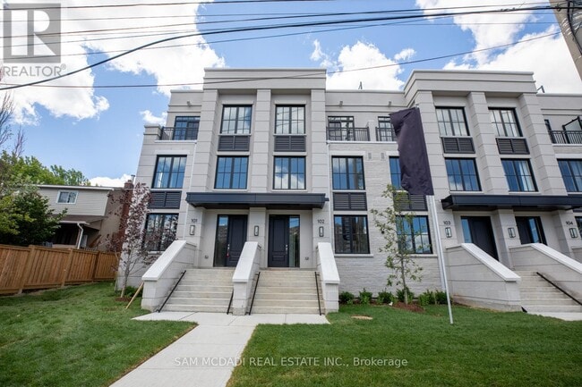 property at 1180 Cawthra Rd